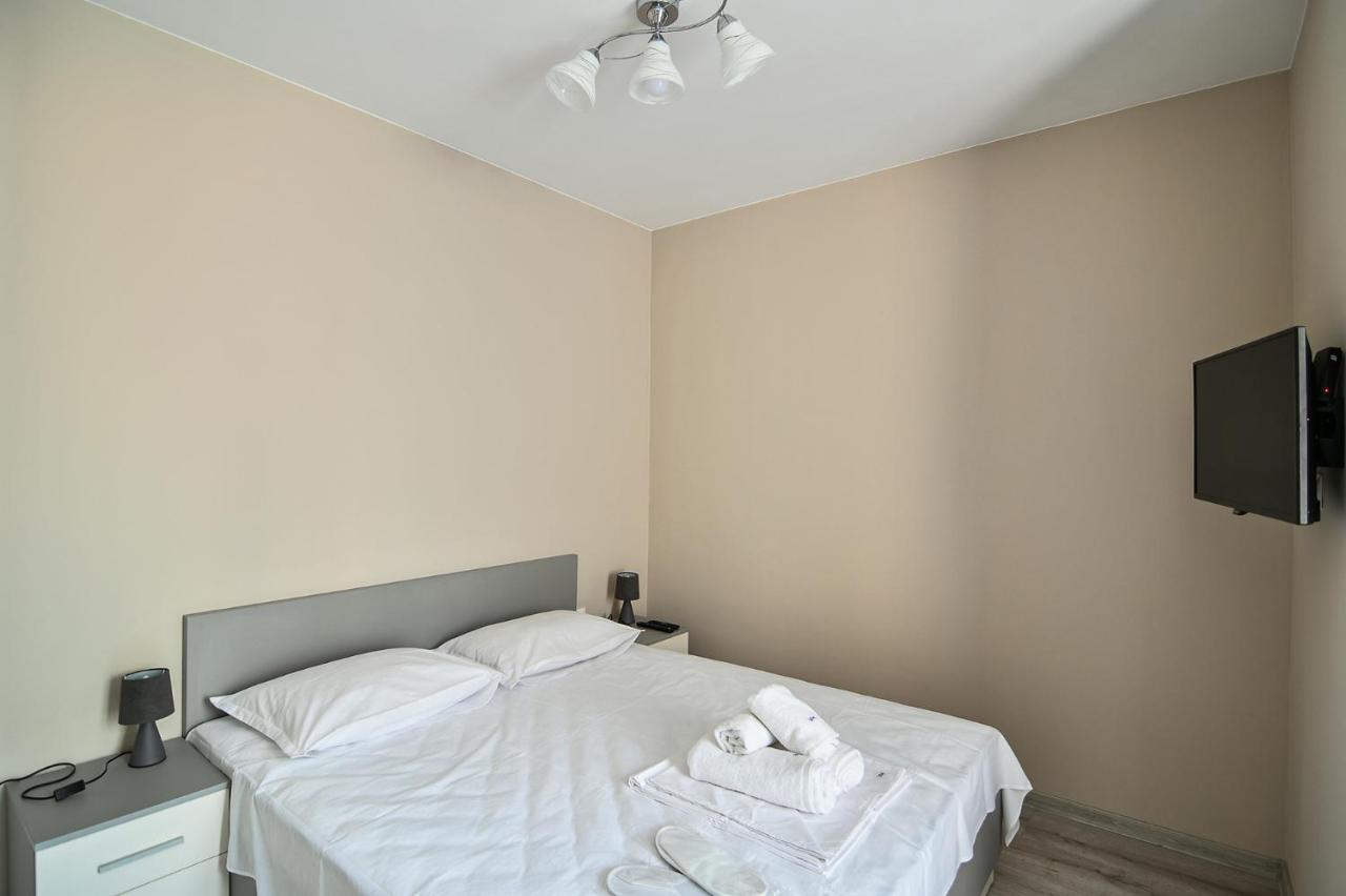 Apartament Cozy Flats Nearby Center Free Park Area Warna Zewnętrze zdjęcie