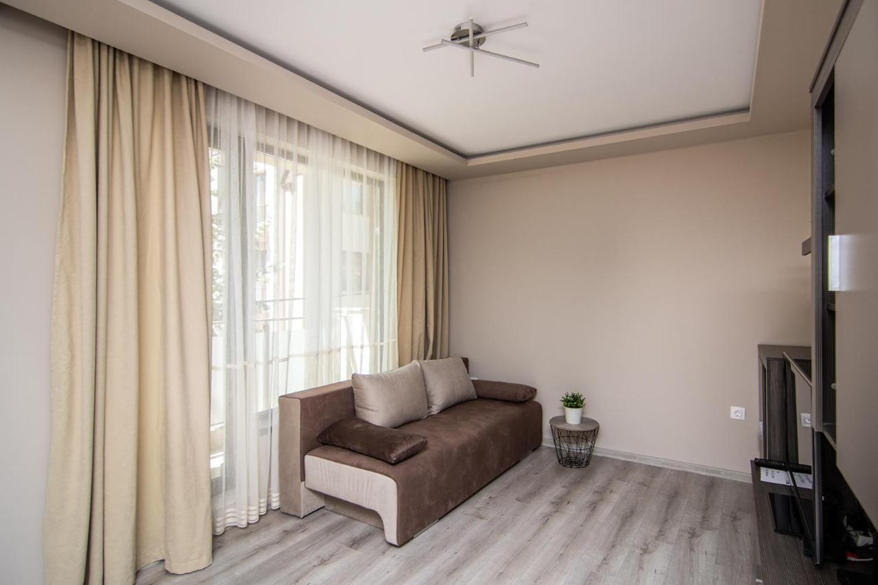 Apartament Cozy Flats Nearby Center Free Park Area Warna Zewnętrze zdjęcie