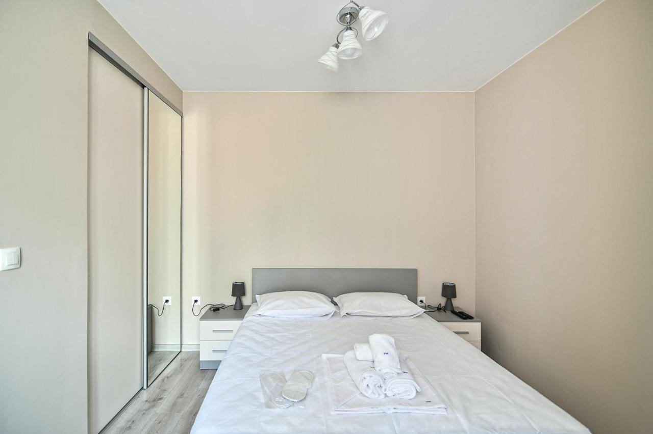 Apartament Cozy Flats Nearby Center Free Park Area Warna Zewnętrze zdjęcie
